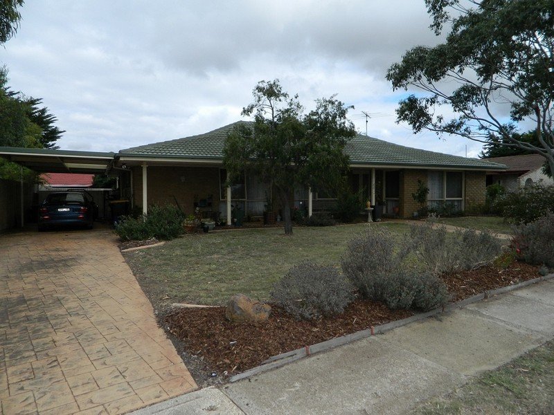 60 James Cook Drive, Melton West, VIC 3337