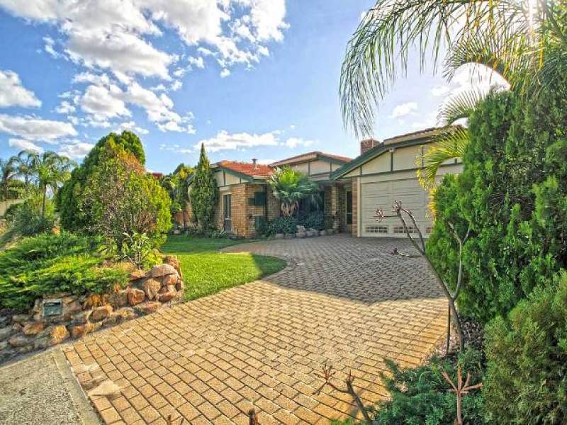 59 Warton Road, Thornlie, WA 6108 Property Details