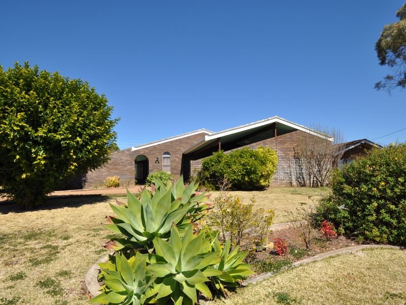 15 Palmer Crescent, Gunnedah, NSW 2380 Property Details