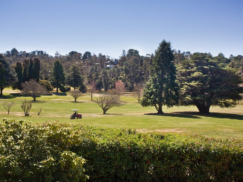 32 Brightlands Avenue, Blackheath, NSW 2785 Property Details