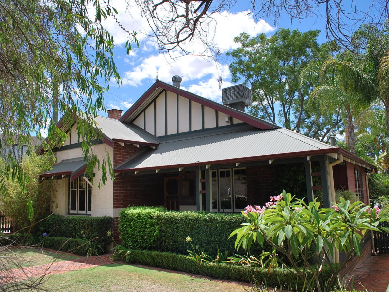 1 Wisbech Street, Bayswater, WA 6053 Property Details