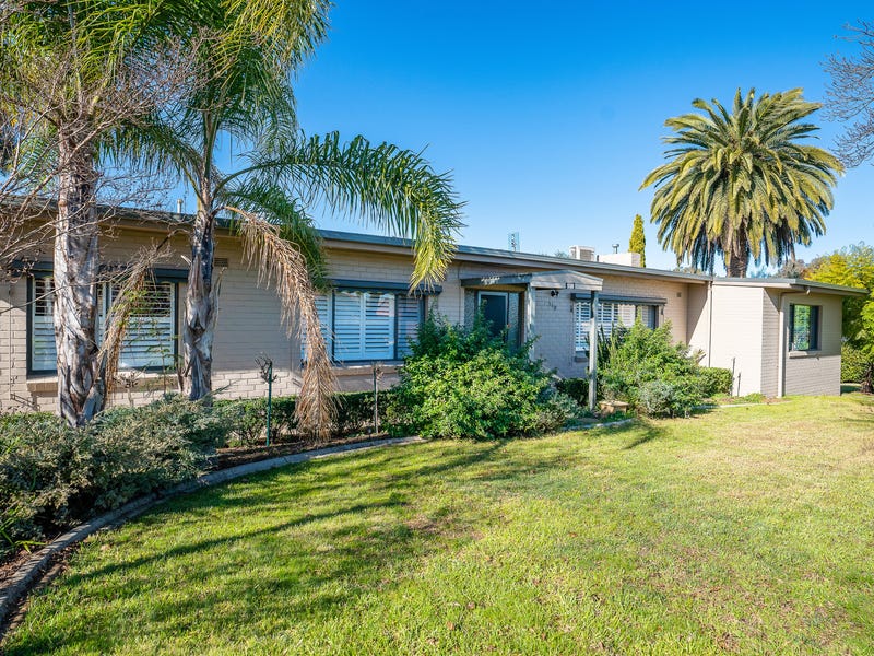 518 Nagle Road, Lavington, NSW 2641 Property Details