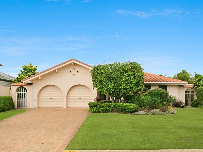 22 Intrepid Drive, Mermaid Waters, QLD 4218
