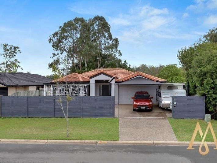 73 Daintree Drive, Parkwood, Qld 4214 Property Details