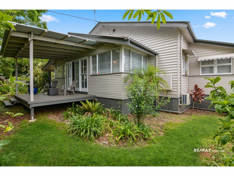 23 Tamarind Street, Maleny, Qld 4552 Property Details