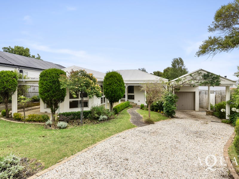 30 Wimbledon Avenue, Mount Eliza, VIC 3930