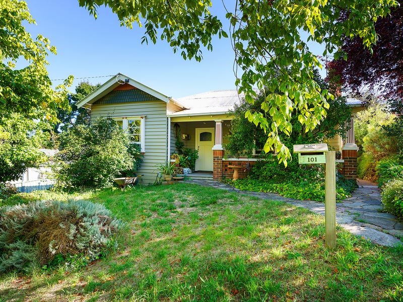 101 Forest Street, Castlemaine, Vic 3450 House for Sale
