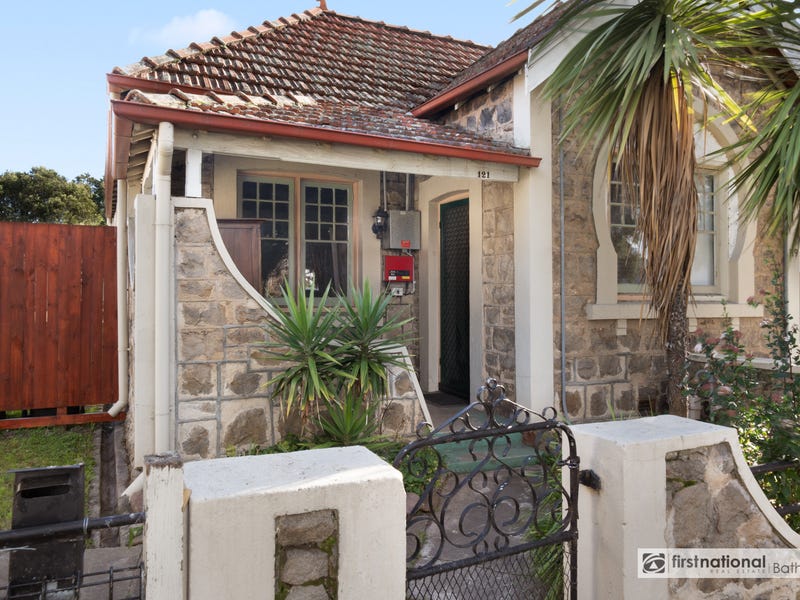 121123 Havannah Street, Bathurst, NSW 2795 Property Details