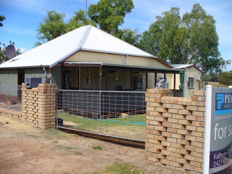 40 Railway Parade, Yarloop, WA 6218 Property Details