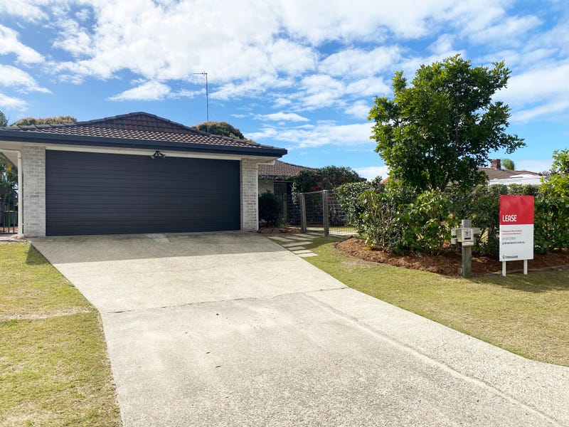 71 Rumrunner Street, Mermaid Waters, QLD 4218