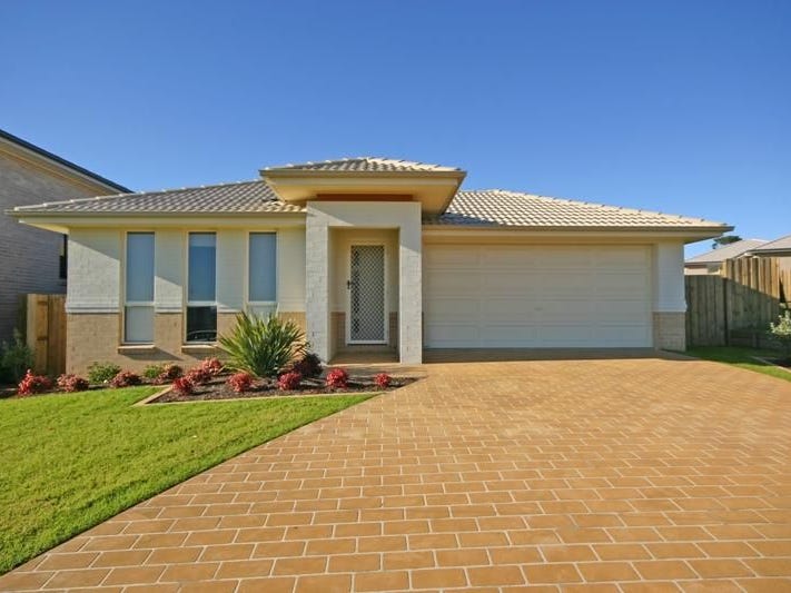 3 Adams Circuit, Elderslie, NSW 2570