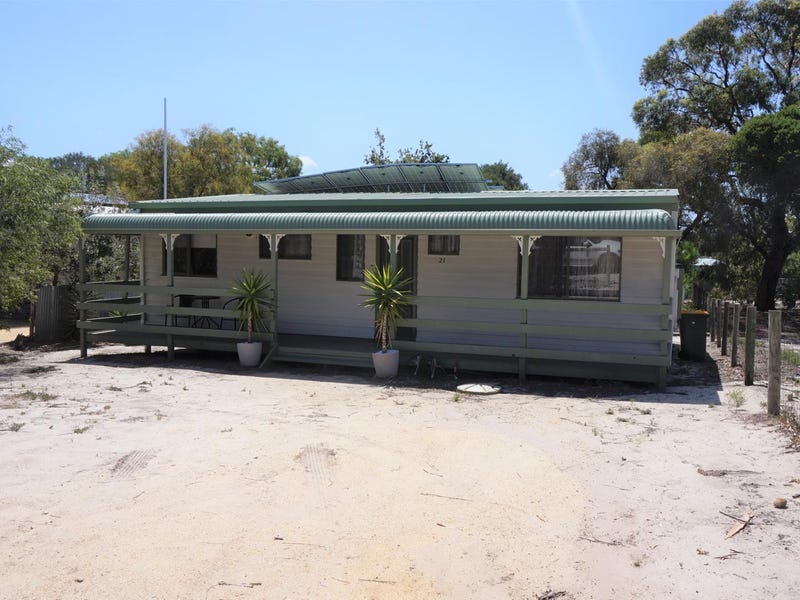 21 White Cres, Loch Sport, VIC 3851