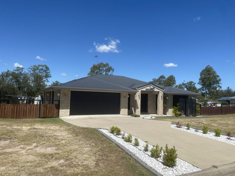 16 Eucalyptus Place, Regency Downs, QLD 4341
