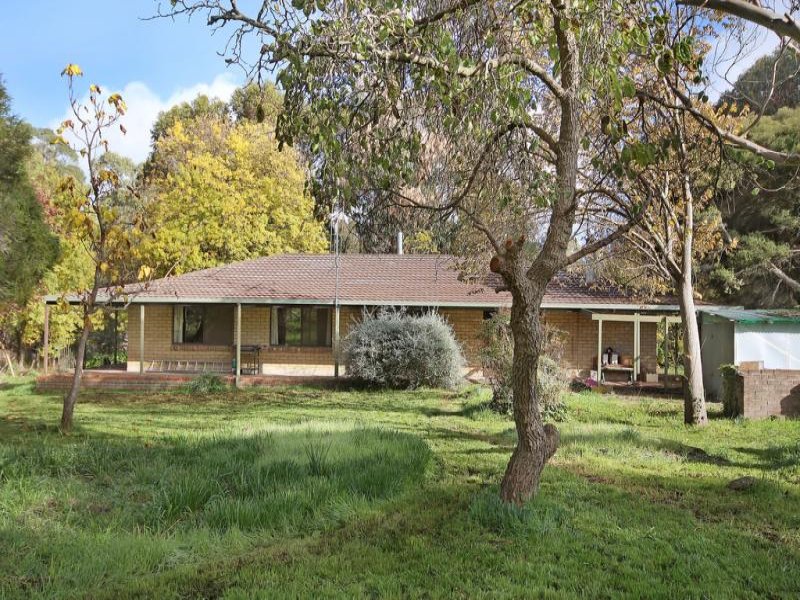 177 Buckland Gap Road, Beechworth, Vic 3747 Property Details