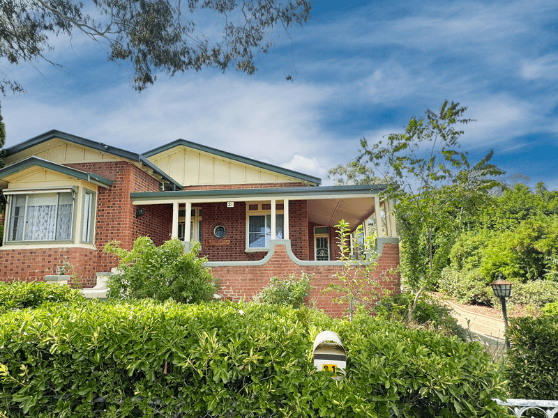 21 Currajong Street, Parkes, NSW 2870