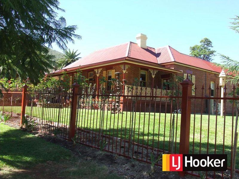 65 Hill Street, Tamworth, NSW 2340 Property Details