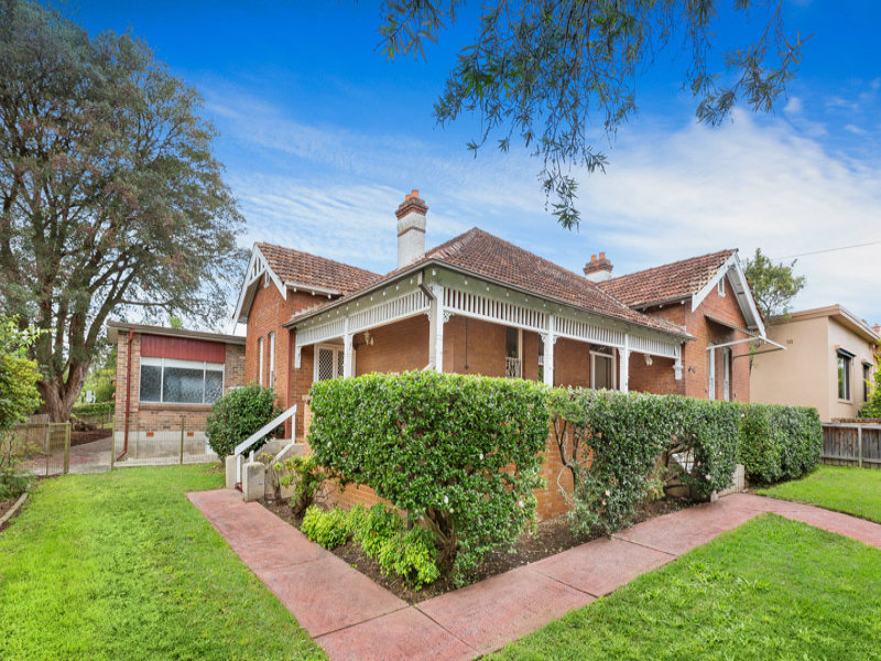 17 Orchard Road, Chatswood, NSW 2067 Property Details