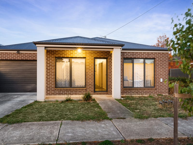 1/68 Wattle Avenue, Wendouree, Vic 3355 House for Sale realestate