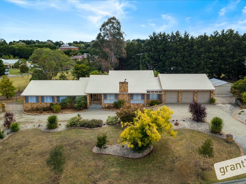 5 Bedroom Properties for Rent in Hallam, VIC 3803 (+1 location