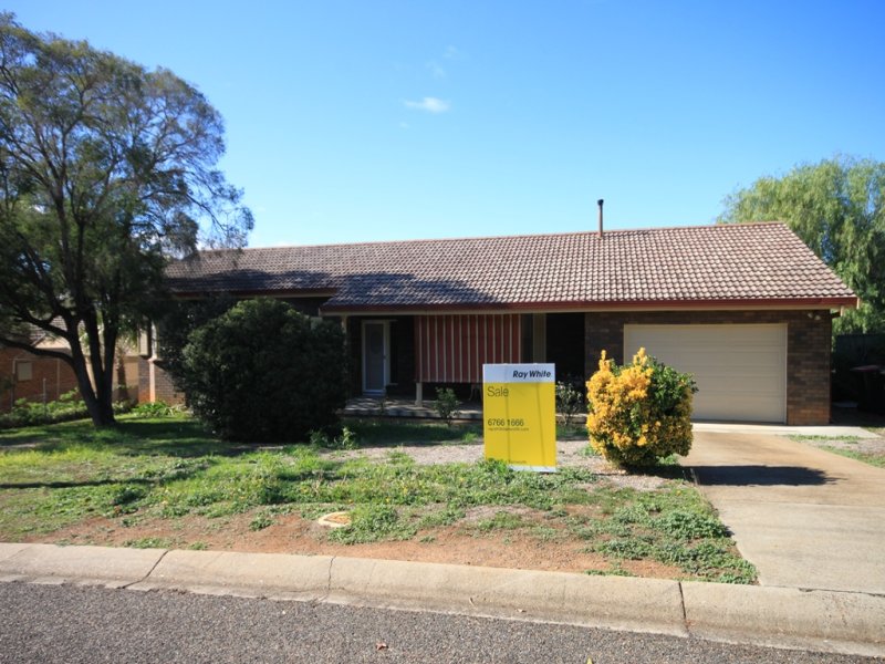 9 Graham Street, Calala, NSW 2340 Property Details