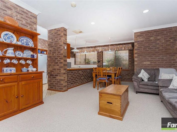 15 Lennoxtown Road, Duncraig, WA 6023 Property Details