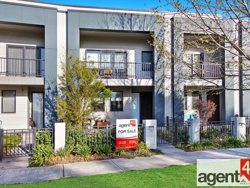 136 Lord Sheffield Circuit, Penrith, NSW 2750 Property Details