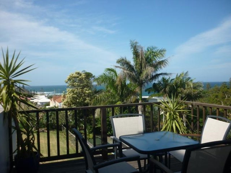 13 Burgess Street, Kings Beach, QLD 4551