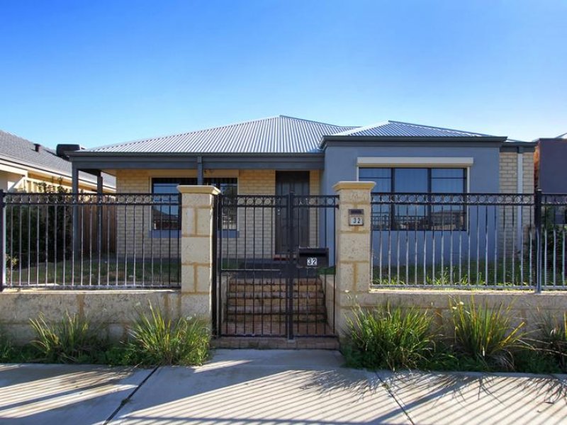 32 Finglas Meander*, Butler, WA 6036 Property Details