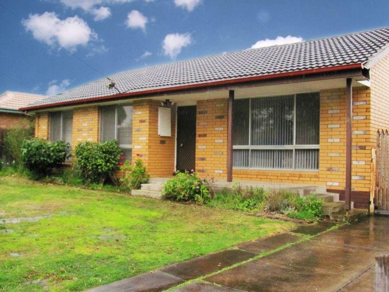 38 Bertrand Avenue, Mulgrave, VIC 3170