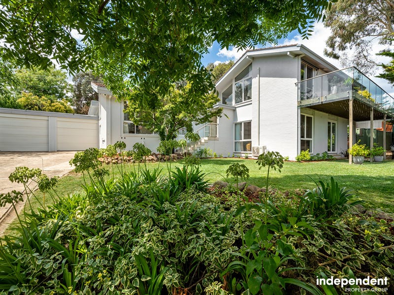 15 Hoseason Street, Mawson, ACT 2607 Property Details