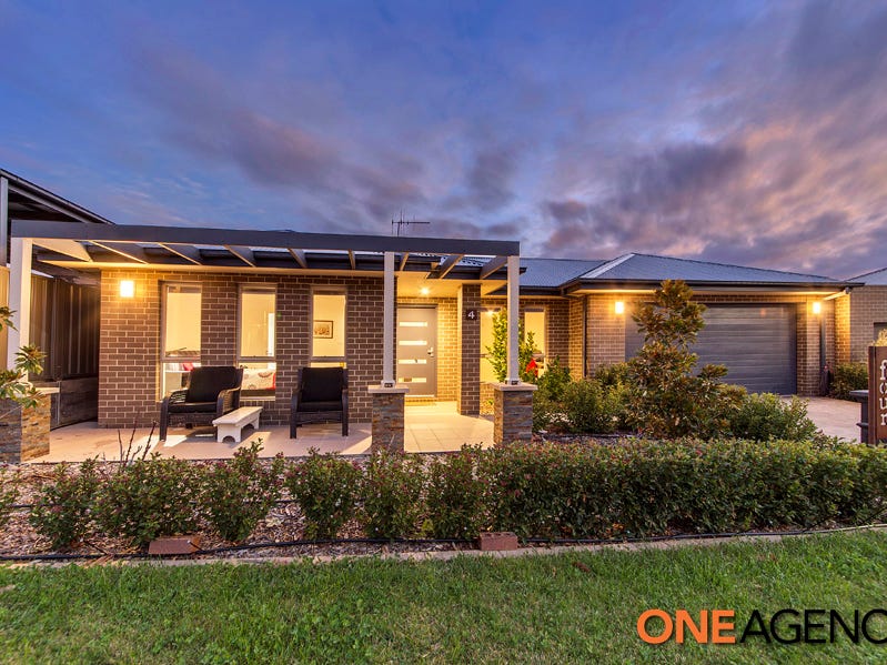 4 Carl Street, Googong, NSW 2620