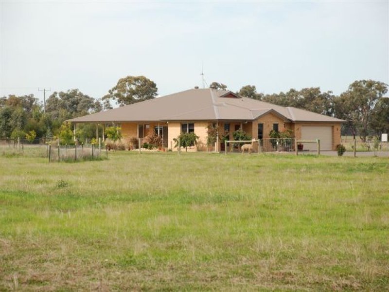 261 Powers Road, Shelbourne, VIC 3515