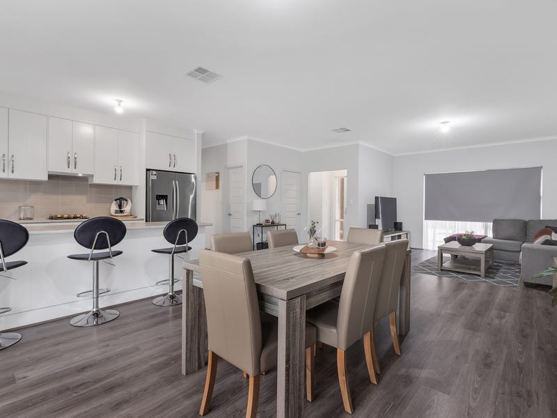 Townhouses for Sale in Elizabeth Vale, SA 5112