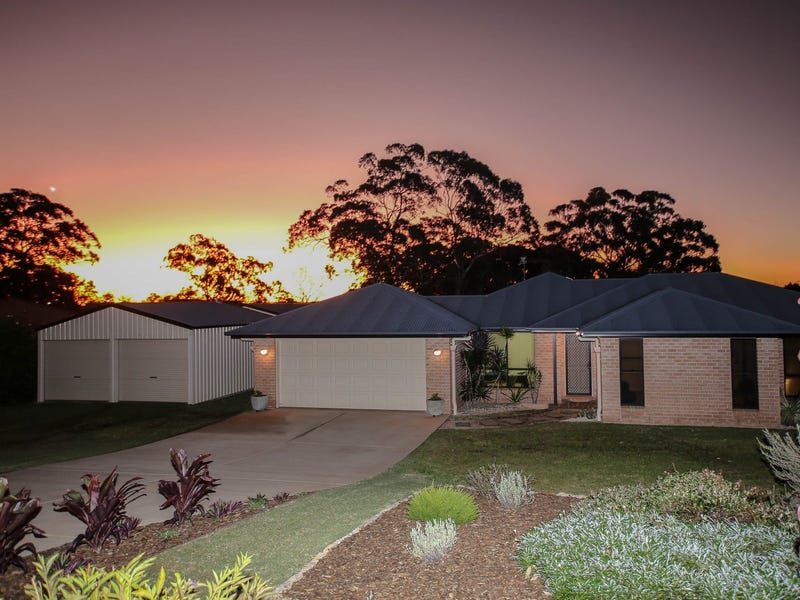 17 Federation Drive, Highfields, Qld 4352 Property Details