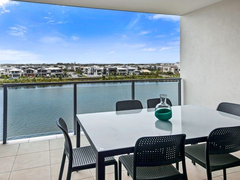 Modern Apartments For Sale Kings Beach for Large Space