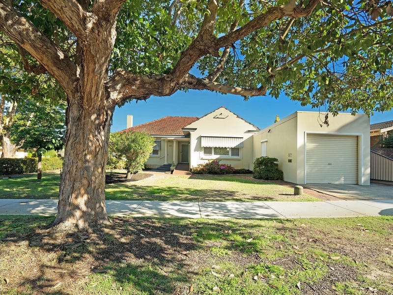 67 Lockhart Street, Como, WA 6152