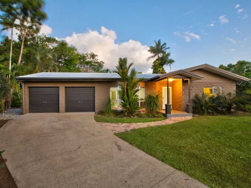 6 Harwood Close, Brinsmead, QLD 4870