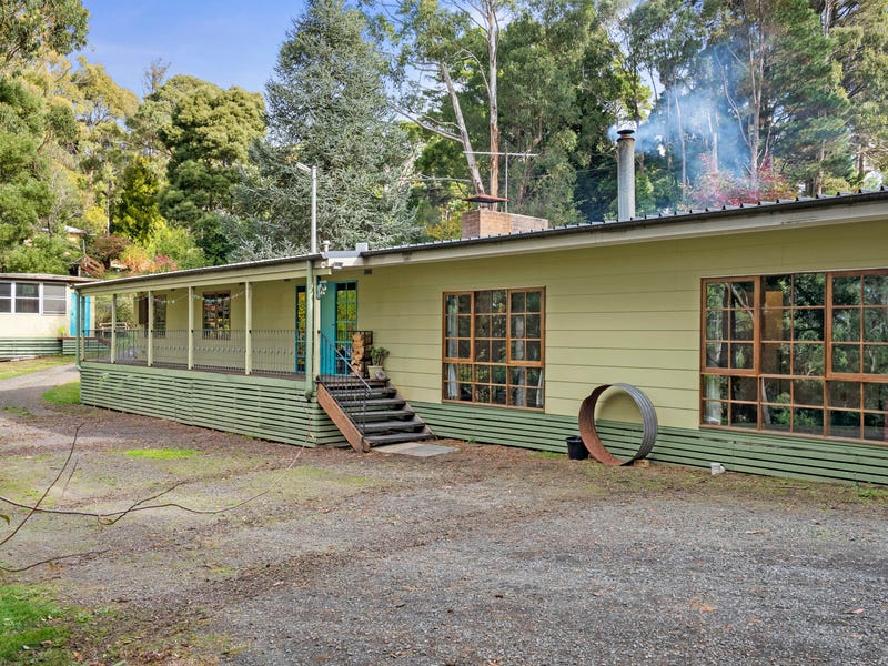 4 Matheson Lane, Blackwood, Vic 3458 House for Sale