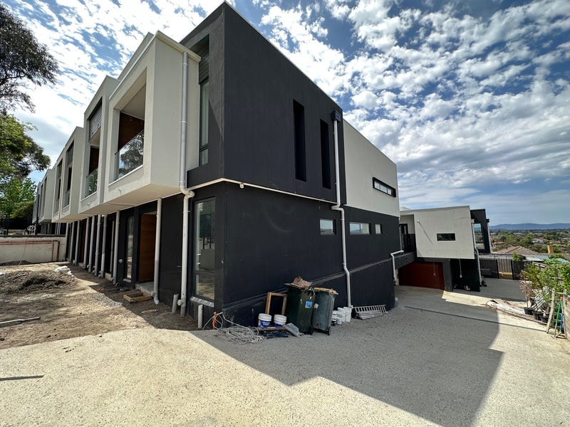 Real Estate & Property for Sale in Doncaster East, VIC 3109 (+1