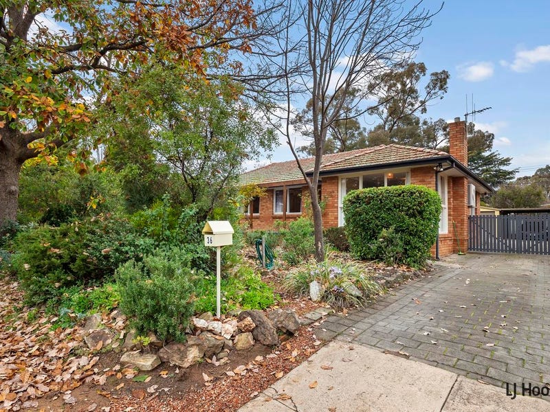 36 Irvine Street, Watson, ACT 2602