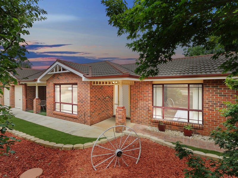64 Tiptree Cres, Palmerston, ACT 2913