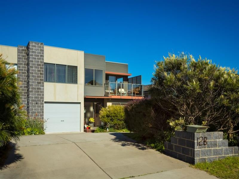 12B Lakeview Avenue, Merimbula, NSW 2548