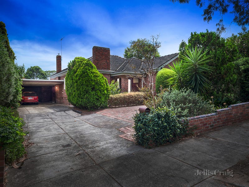 33 Warncliffe Road, Ivanhoe East, VIC 3079