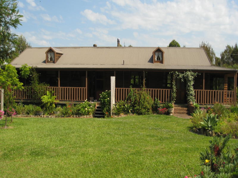 121 Cabbage Tree Lane, Nowra Hill, NSW 2540