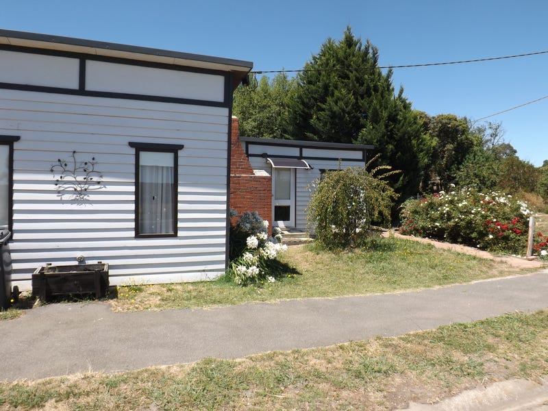 Property 127641514, Scarsdale, Vic 3351 Property Details