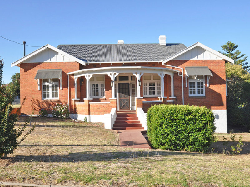 29 Pretoria Avenue, Junee, NSW 2663