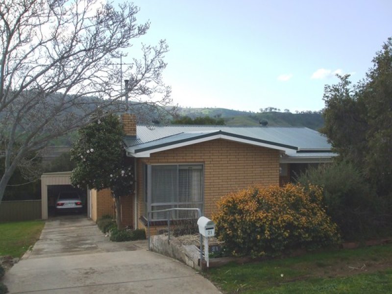 Property 105915000, Tallangatta, Vic 3700 Property Details