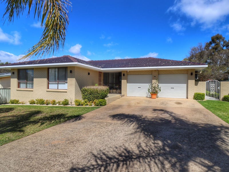 54 Walker Street, Cowra, NSW 2794 House for Sale