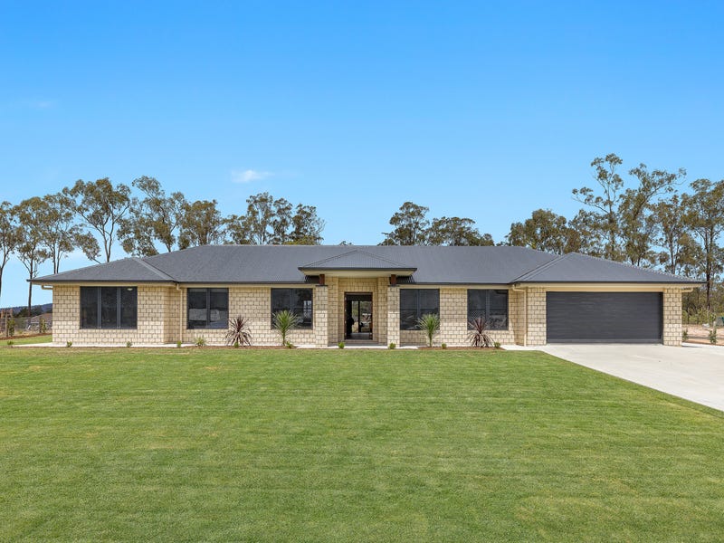 7 Silverton Place, Kensington Grove, QLD 4341