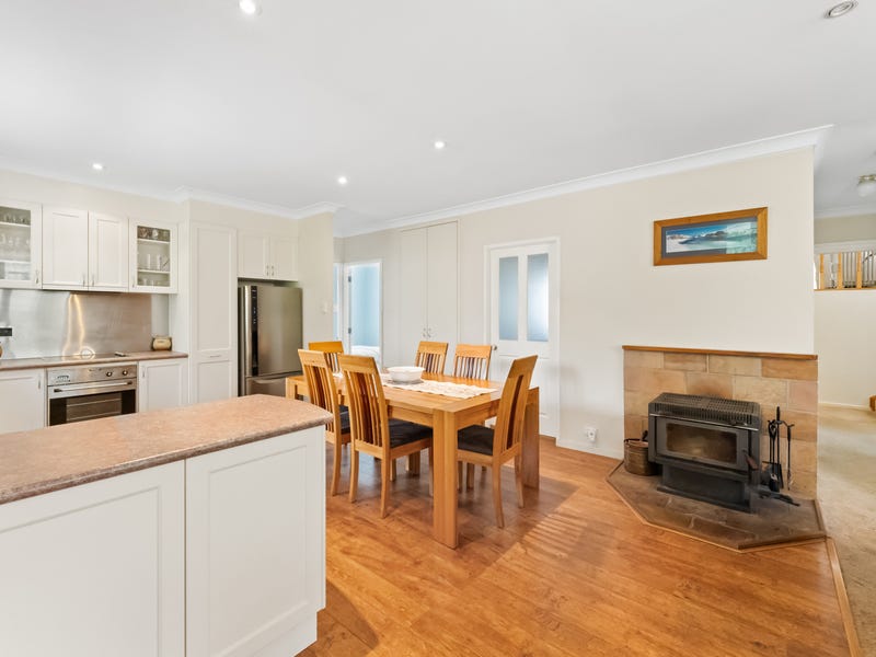 29 Banjo Paterson Crescent, Jindabyne, NSW 2627 House for Sale
